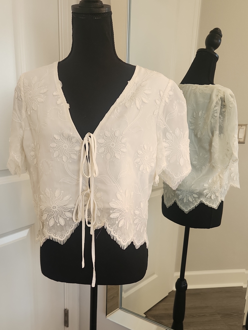 Lulu's Ivory Embroidered Tie-Front Crop Blouse